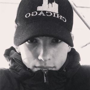 Meet your Posher, Phoenix